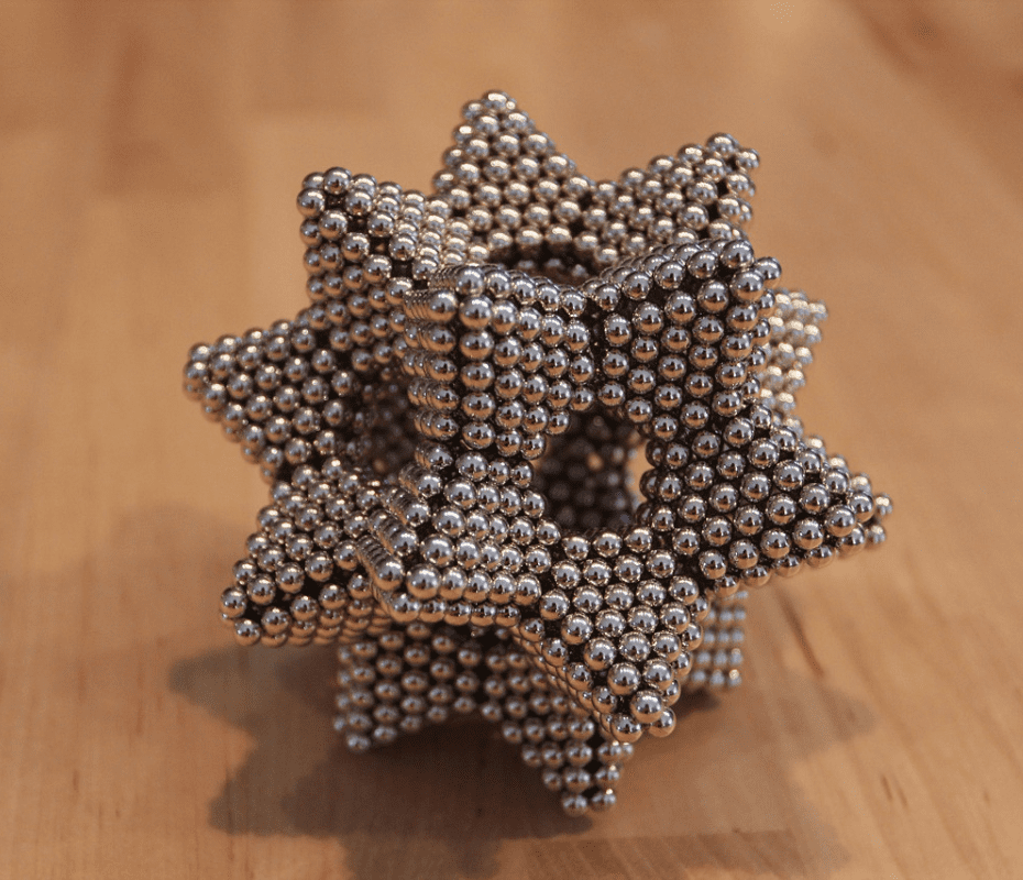 NEOCUBE : le cube magnétique magique à manipuler pour former des structures aimantées