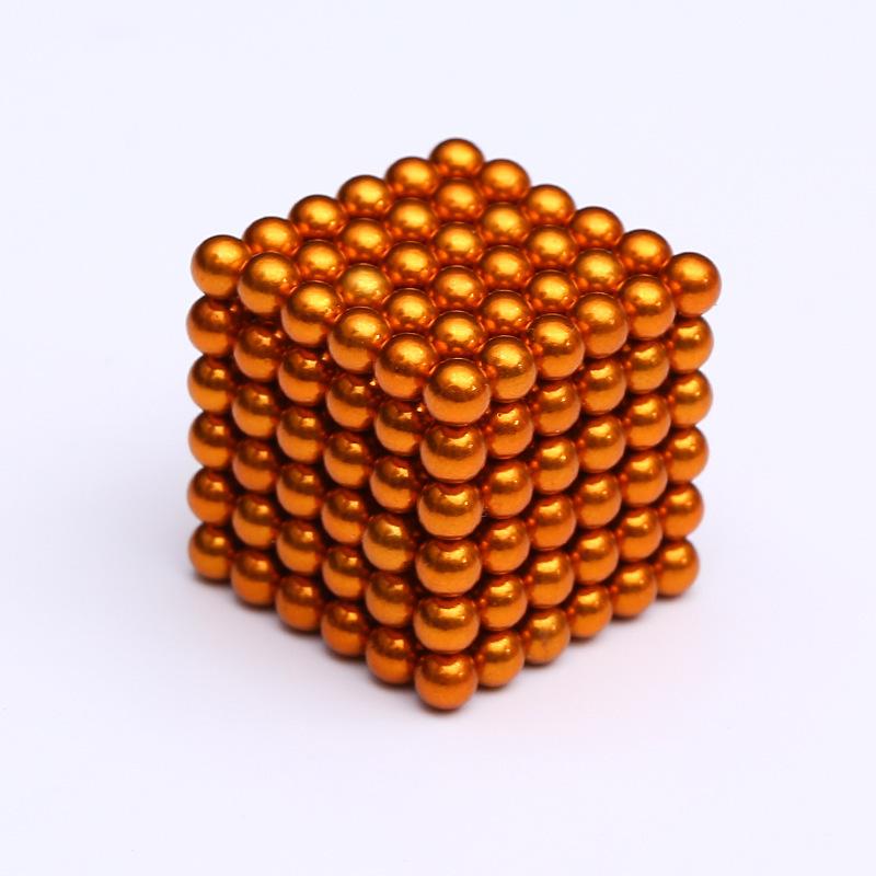 Boules magnétiques Buckyballs de 5 mm / boules magnétiques de Puzzle  magique (216 boules aimantées incluses), livraison aléatoire 6 couleurs