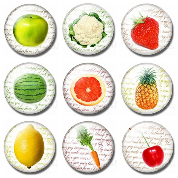 magnet frigo ronds avec des fruits et des légumes dessus pour décorer son frigo et sa maison